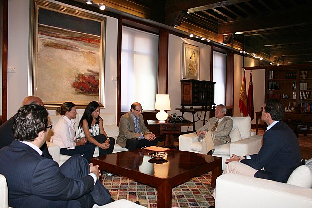 El jefe del Ejecutivo murciano recibe al presidente de Ceclor - 1, Foto 1
