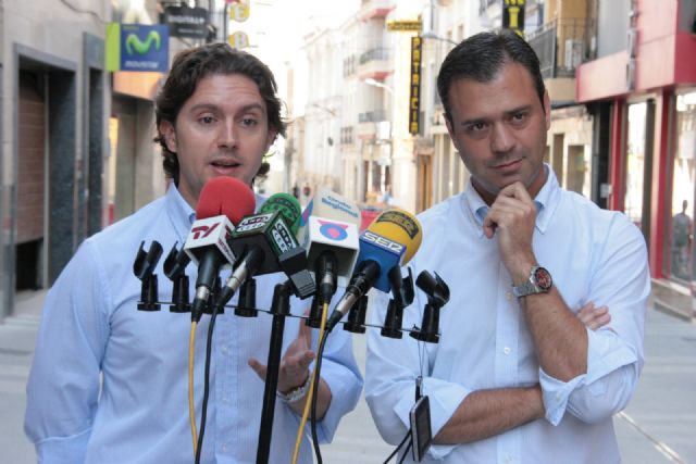 Unas pilonas retráctiles permitirán el acceso a los garajes de las nuevas calles peatonales de Yecla - 3, Foto 3