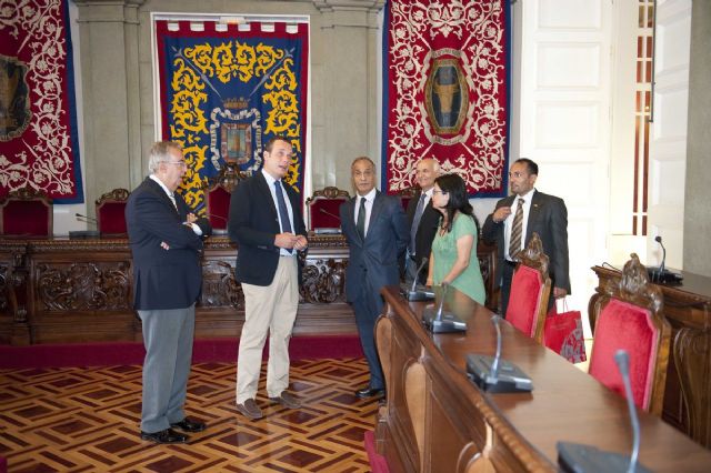 El embajador de Afganistán, en el Palacio Consistorial - 3, Foto 3