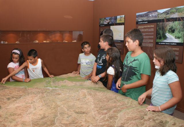 Ponen en marcha un programa de visitas guiadas al Centro de Interpretación de la Naturaleza del Cabezo de la Jara durante los meses de verano - 1, Foto 1