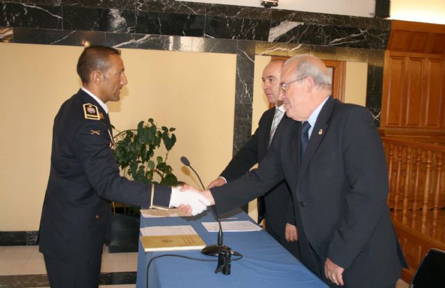 Jesús Fernández Bolaño toma posesión como oficial de la Policía Local de Caravaca - 1, Foto 1
