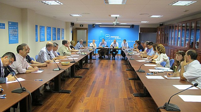 Los alcaldes del PP proponen medidas de apoyo al sector del turismo, Foto 2