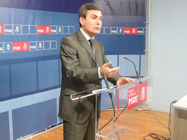 Saura pide a la CCAA que ponga coto al déficit y pague a los proveedores, con quienes la deuda contraída ha provocado la pérdida de 10.000 puestos de trabajo - 1, Foto 1