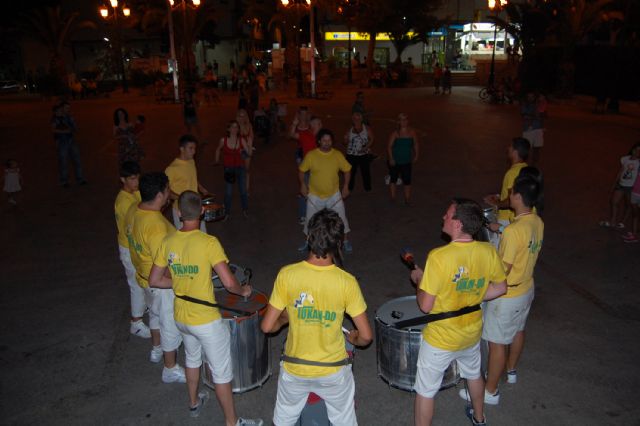 El desfile de carrozas no falta a su tradicional cita en las Fiestas de Lorquí - 3, Foto 3