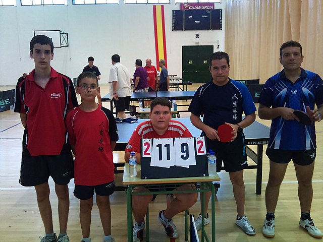 Tenis de mesa. Torneo de dobles Fiestas de Santiago 2011, Foto 2