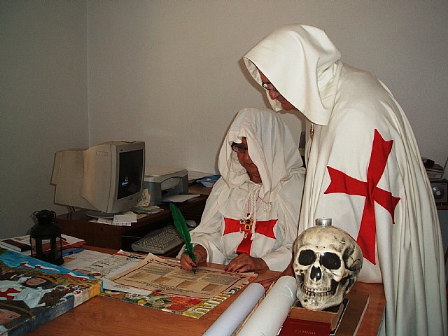 Los Templarios jumillanos piden amparo al Sr. Obispo - 1, Foto 1
