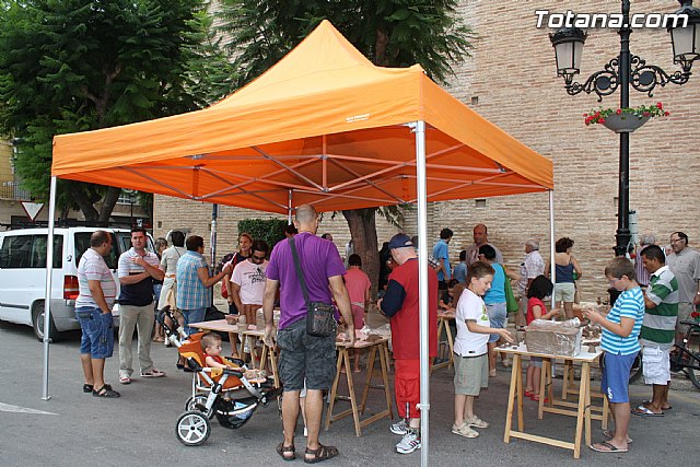 Los ms pequeños conocen de cerca el trabajo del alfarero gracias a las actividades que han integrado el programa de las 