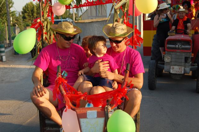 Las carrozas llevan la jarana a las fiestas de La Loma torreña - 5, Foto 5