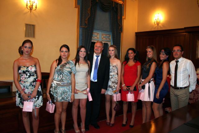 Siete cehegineras optan a Reina de las Fiestas 2011 - 2, Foto 2