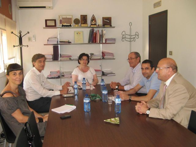 Tortosa mantiene su primer contacto con la Dirección General de Comercio - 1, Foto 1