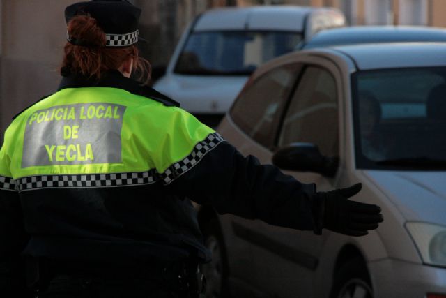 La Policía Local crea una unidad para detectar las necesidades de las asociaciones yeclanas - 2, Foto 2