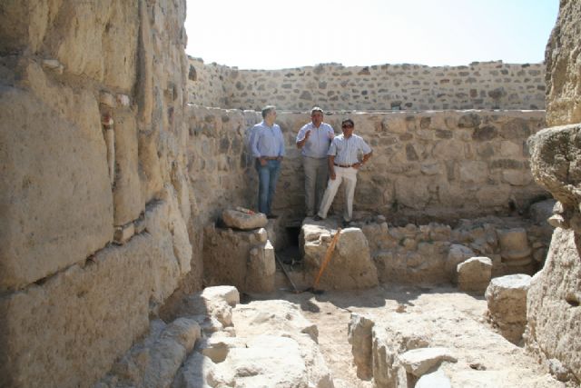 Arqueólogos sacan a la luz en Begastri la puerta romana más monumental de la Región de Murcia - 2, Foto 2
