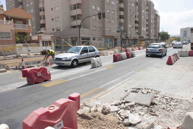 La primera de las rotondas de Ronda Ciudad de La Unión estará acabada en los próximos días - 1, Foto 1