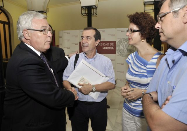 El profesor López Bachero, nombrado decano-comisario de la Facultad de Ciencias del Deporte - 1, Foto 1
