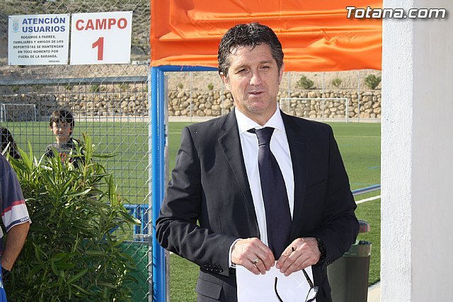 Chendo rememora su infancia en Totana en Uno de los nuestros, Foto 1