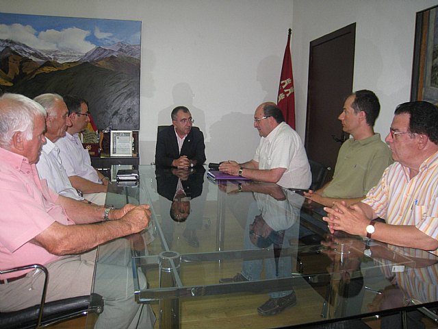 La Consejería de Presidencia analiza el desarrollo de los planes de ordenación de los recursos naturales - 1, Foto 1