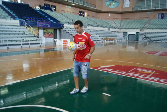 Adri: Soy buen pasador y aportaré variedad en el juego - 1, Foto 1