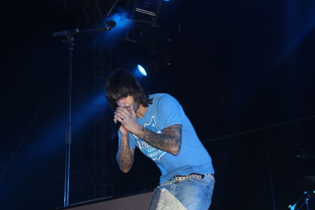 Ms de 18.000 personas asisten al concierto de Melendi en La Manga - 2