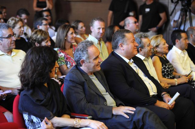 Ferran Adriá se compromete en La Unión a ser embajador del flamenco por todo el mundo - 2, Foto 2