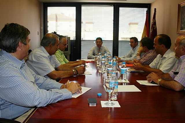 Las empresas del transporte regionales destacan la labor coordinadora de la Entidad Pública del Transporte - 1, Foto 1