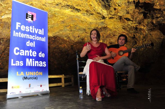 Rocío Márquez iluminó de nuevo la mina Agrupa Vicenta con su voz - 1, Foto 1