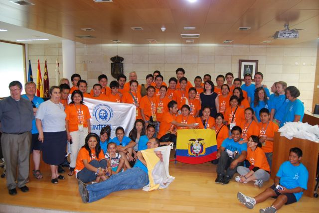 A total of 33 pilgrims from Ecuador are hosted by families and school totanera "La Milagrosa" in connection with the celebration of World Youth Day, Foto 3