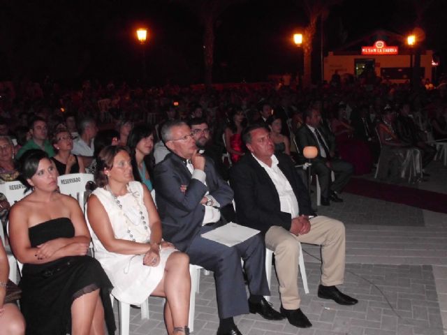 El viernes día 12 de agosto tuvo lugar la coronación de las Majas de las fiestas de Villanueva del Río Segura 2011 - 3, Foto 3