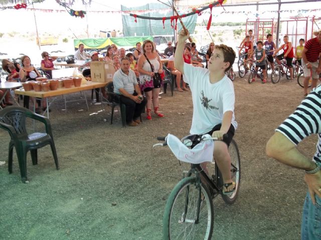La Anchosa de Lorquí disfruta en sus Fiestas de una exposición de coches antiguos - 2, Foto 2