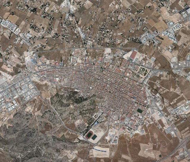 Una foto aérea de Yecla disponible en Cartomur, Foto 1
