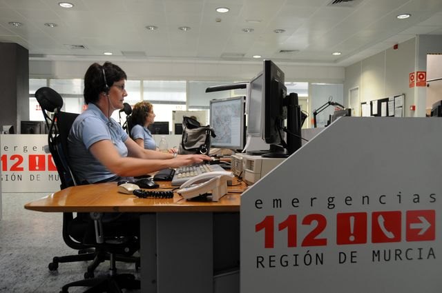 El servicio de emergencias ´1-1-2´ Región de Murcia obtiene un notable alto entre los ciudadanos - 1, Foto 1