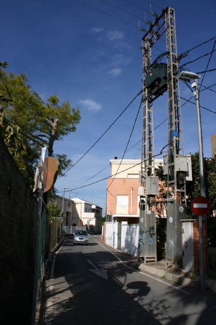 Los socialistas exigen la eliminación de las torres de alta tensión situadas en el centro de Rincón de Beniscornia - 1, Foto 1