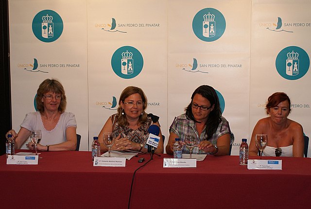 La alcaldesa recibe a un grupo de niños saharauis que pasan el verano con familias del municipio - 2, Foto 2