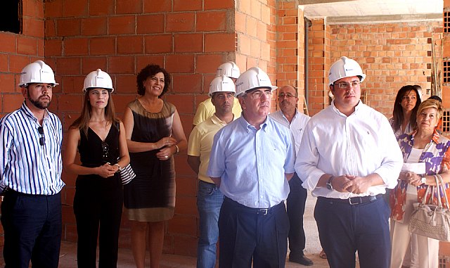 El consejero Campos visita las obras del nuevo Ayuntamiento de Puerto Lumbreras - 1, Foto 1