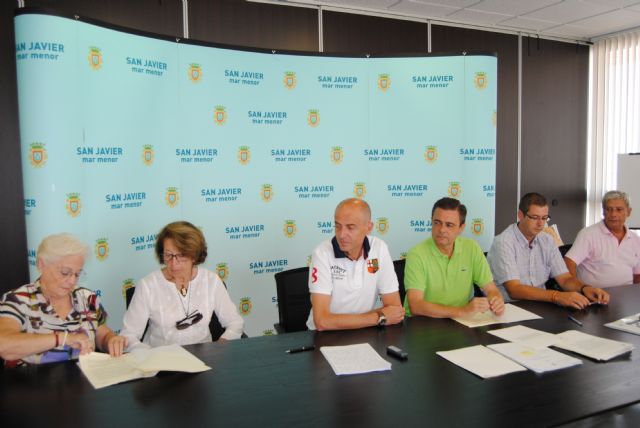 El Alcalde firmó cuatro convenios de colaboración con asociaciones locales - 1, Foto 1