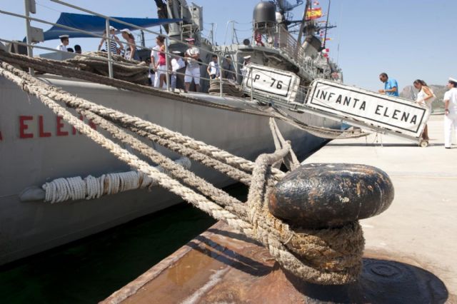 El patrullero Infanta Elena y el cazaminas Segura, abiertos durante la Audi MedCup - 1, Foto 1