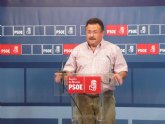El PSOE pide a Valcárcel que 'ponga más funcionarios a trabajar' para resolver los expedientes de Lorca