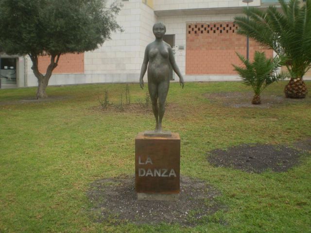 El Alcalde considera un atentado contra la cultura el robo de dos esculturas del Parque Escultórico Antonio Campillo - 1, Foto 1