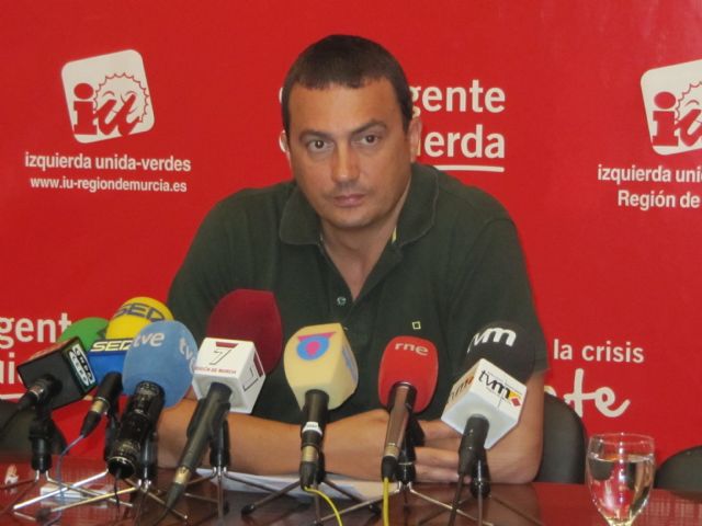 Pujante: la reforma constitucional conllevará una nueva ola de recortes sociales en la Región - 1, Foto 1