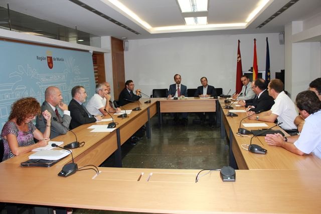 La Comunidad ofrece el apoyo del Icref a la Federación de Centros Tecnológicos para obtener  financiación en sus proyectos de I+D+i - 1, Foto 1