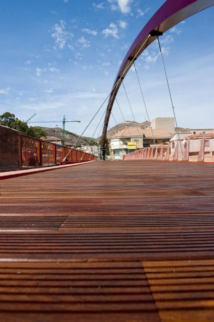 Tarima de madera para el puente del barrio de la Concepción - 3, Foto 3