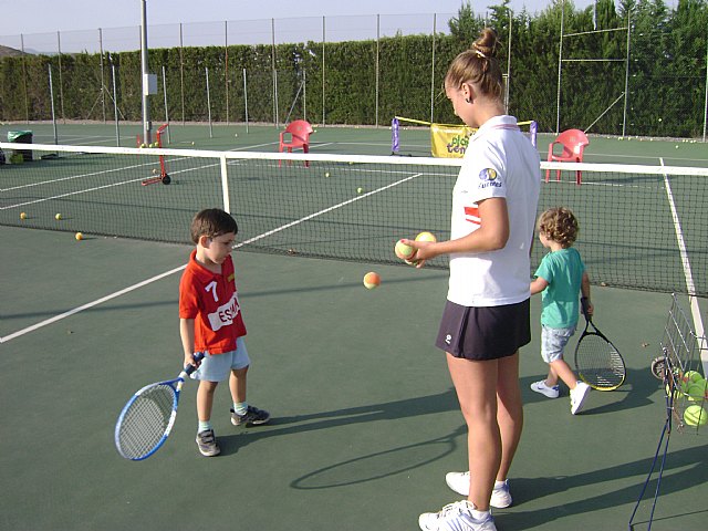 Comienza la Escuela de Tenis del Club de Tenis de Totana., Foto 4