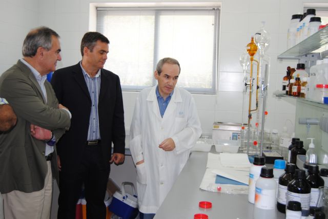 Más de 25.000 analíticas de agua realizadas durante el año 2010 garantizaron la potabilidad de las aguas de canales del taibilla - 1, Foto 1