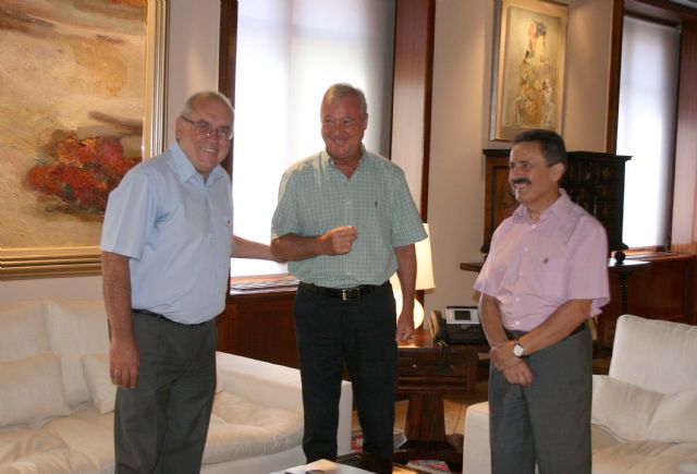 Domingo Aranda pide apoyo a la Comunidad para crear proyectos generadores de empleo - 1, Foto 1