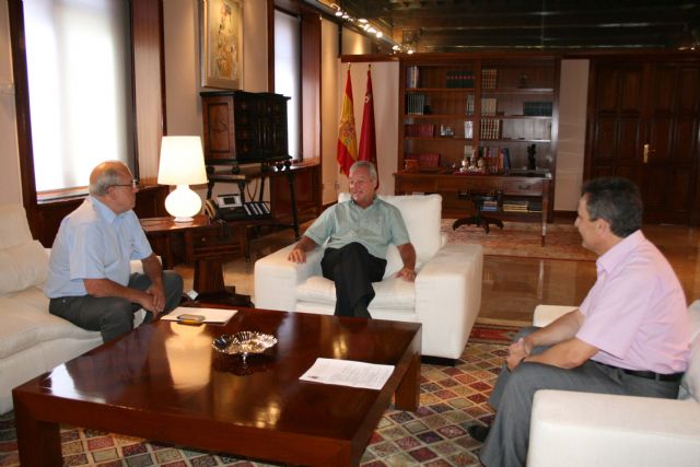 Domingo Aranda pide apoyo a la Comunidad para crear proyectos generadores de empleo - 2, Foto 2