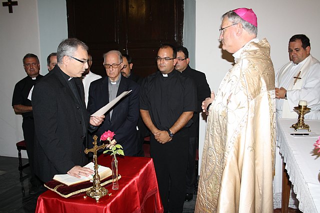 El nuevo Vicario Episcopal de la Suburbana II y el Rector del Seminario Mayor San Fulgencio juran su cargo ante el Obispo de Cartagena - 1, Foto 1