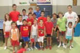 Gran acogida de la escuela de verano de tenis de mesa entre los jvenes