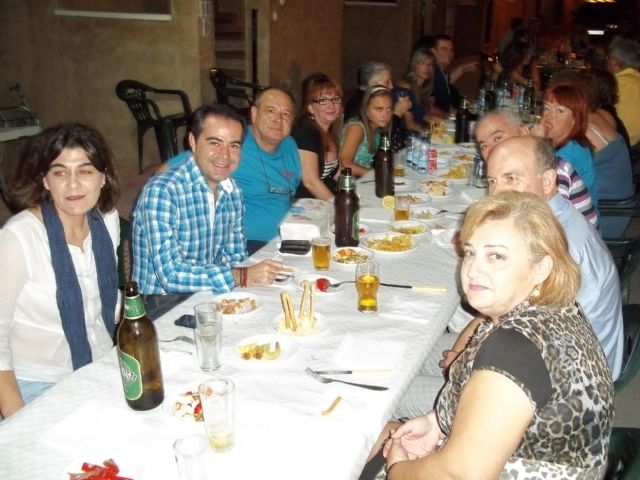 Carrozas, huesos de oliva, tapas y bicis en la última jornada de las fiestas del barrio de Los Rosales de Lorquí - 4, Foto 4