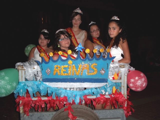 Las fiestas del barrio de Los Rosales de Lorquí se despiden entre disfraces - 1, Foto 1