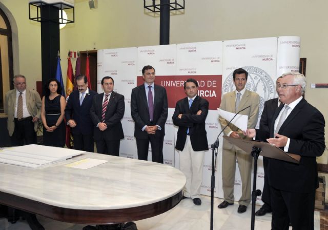 El concurso de relato corto de la Universidad de Murcia y Thader reparte 18.000 euros en premios para estancias Erasmus - 1, Foto 1