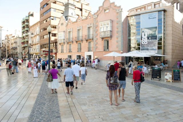 El magistral crucero Celebrity Eclipse atraca en el puerto - 3, Foto 3